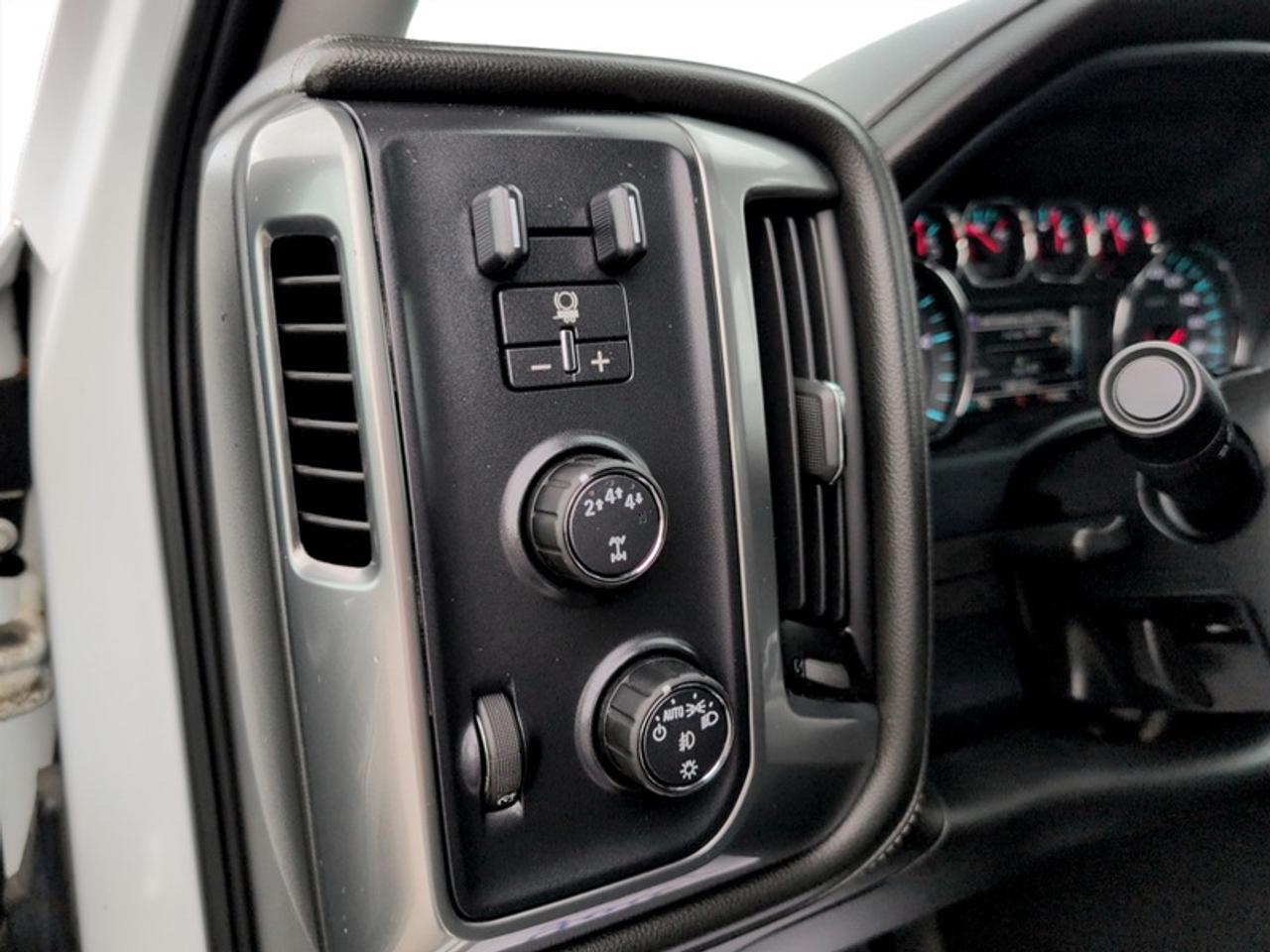 2018 Chevrolet Silverado 2500 HD LTZ  *DIESEL - Z71 PKG* Photo