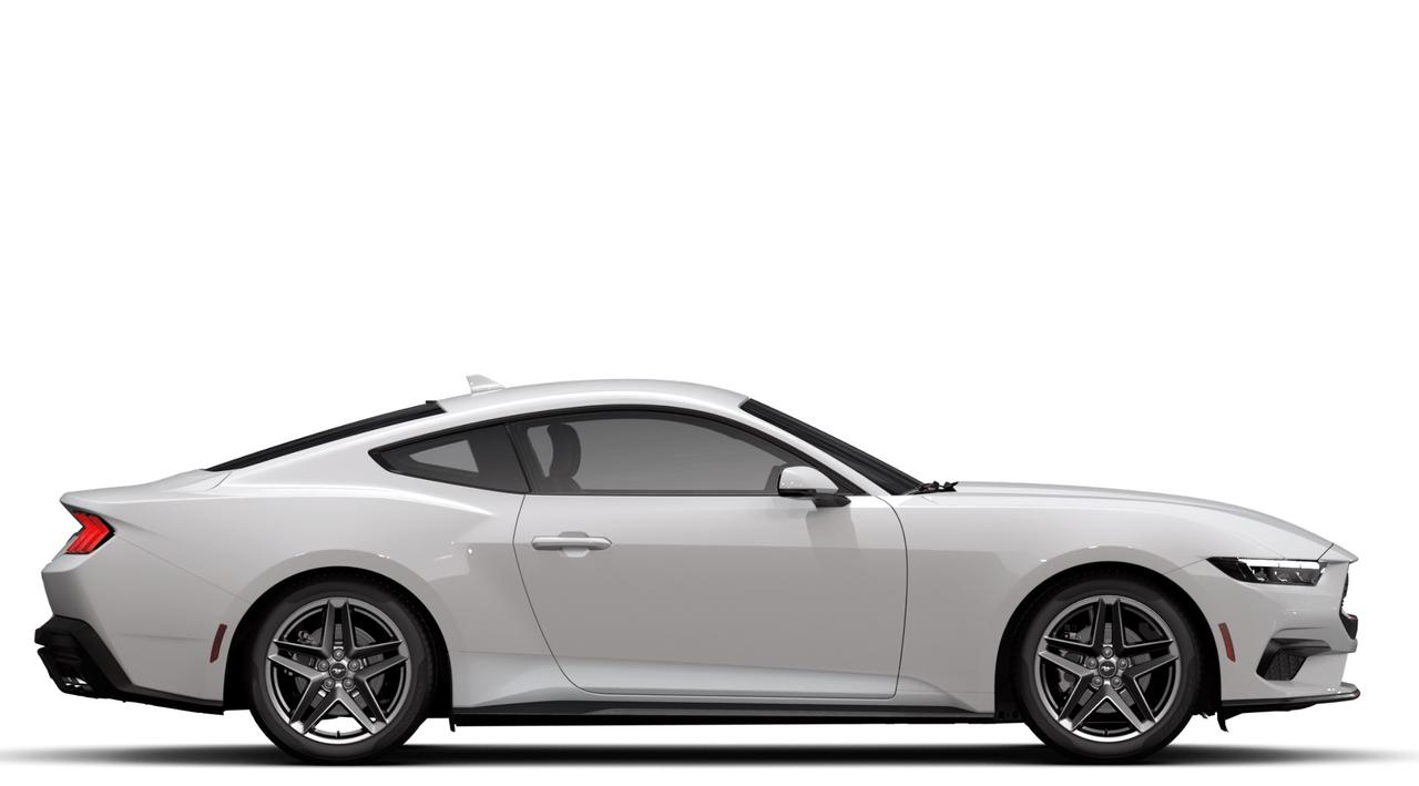 2026 Ford Mustang EcoBoost Premium Photo4