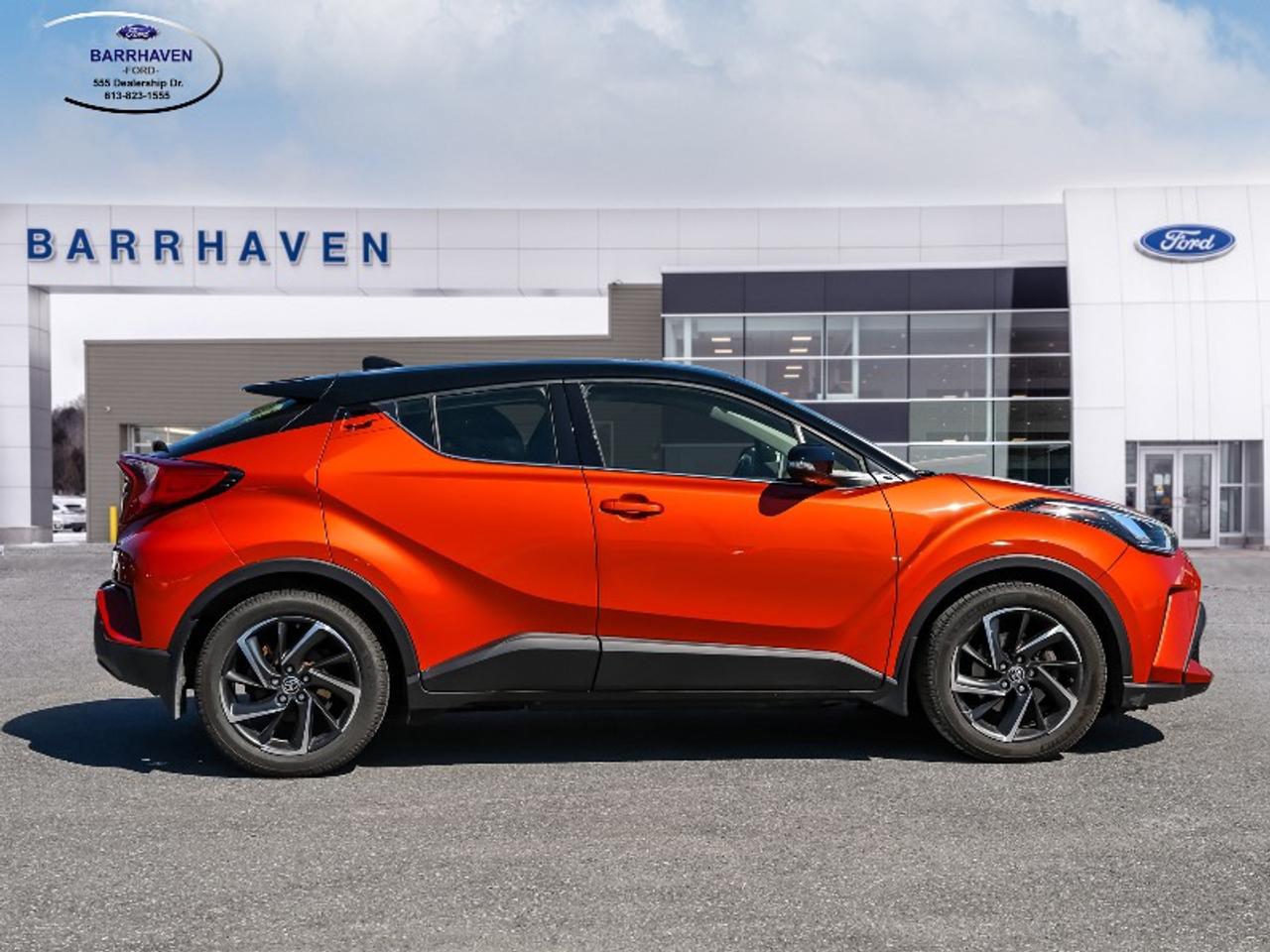 2020 Toyota C-HR LE Photo