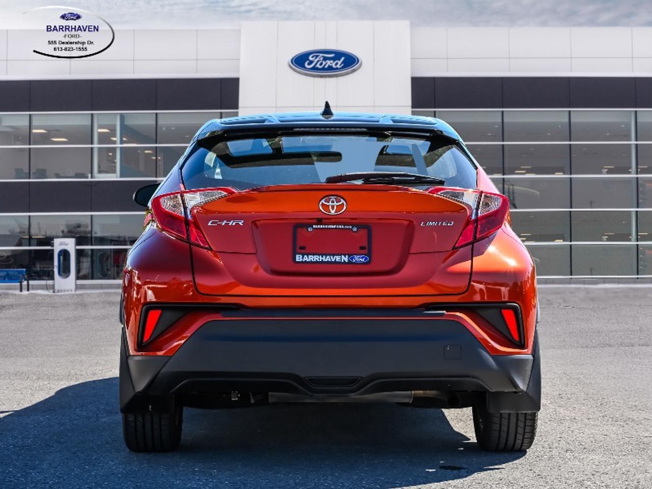 2020 Toyota C-HR LE Photo