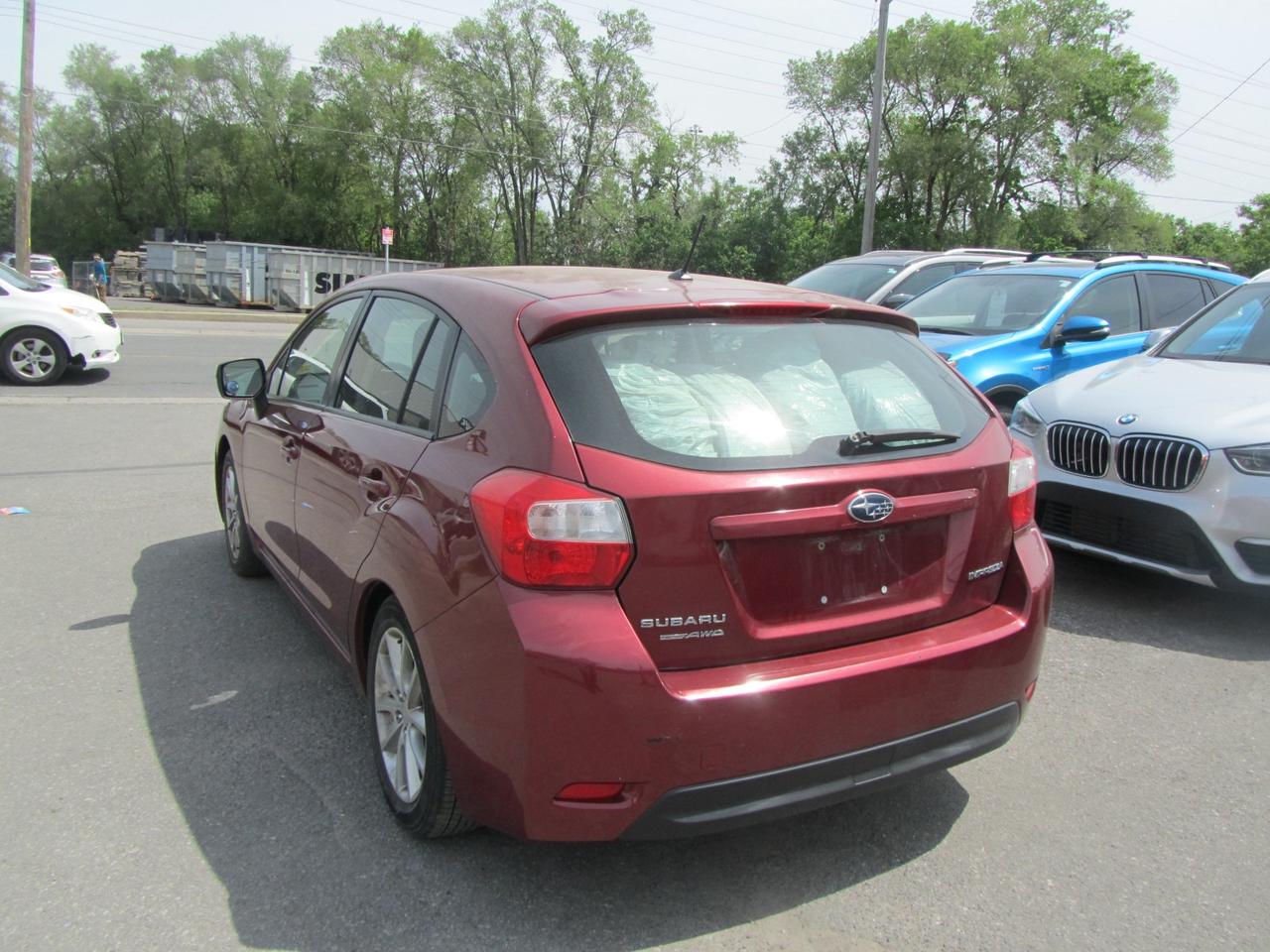 2014 Subaru Impreza 5dr Auto 2.0i Premium Photo2