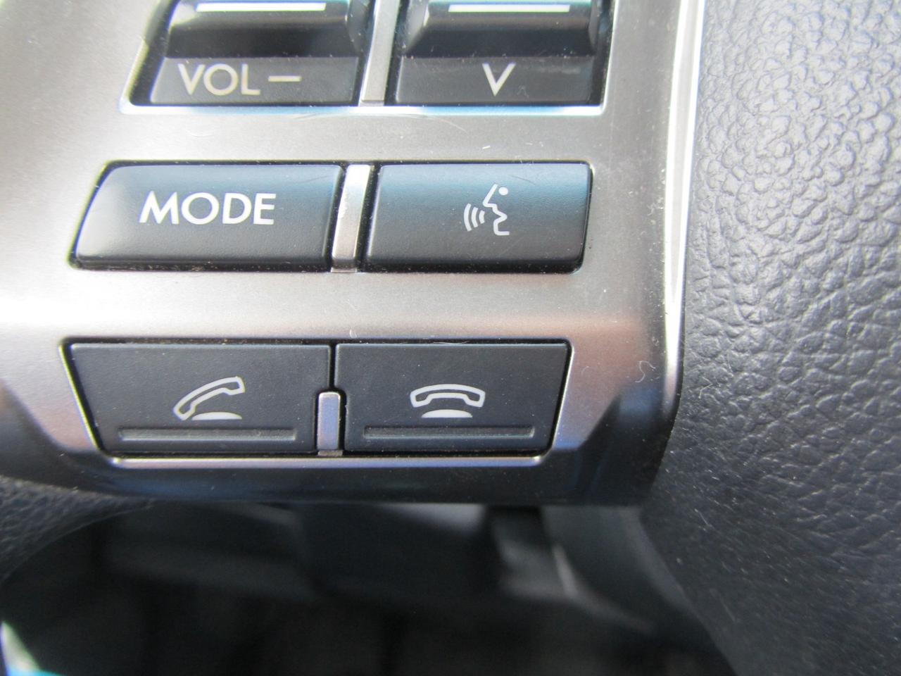 2014 Subaru Impreza 5dr Auto 2.0i Premium Photo