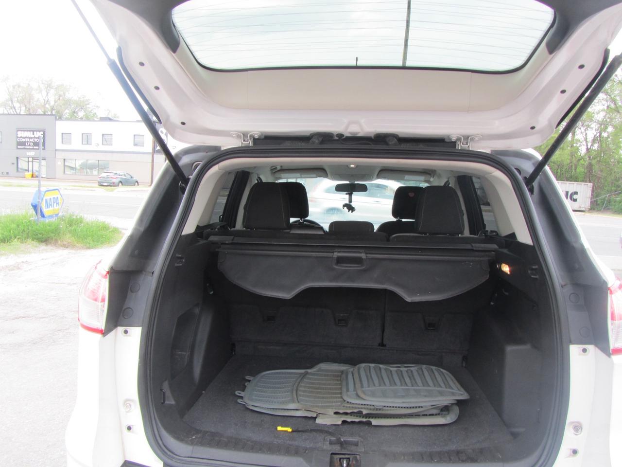 2014 Ford Escape 4WD 4dr SE Photo