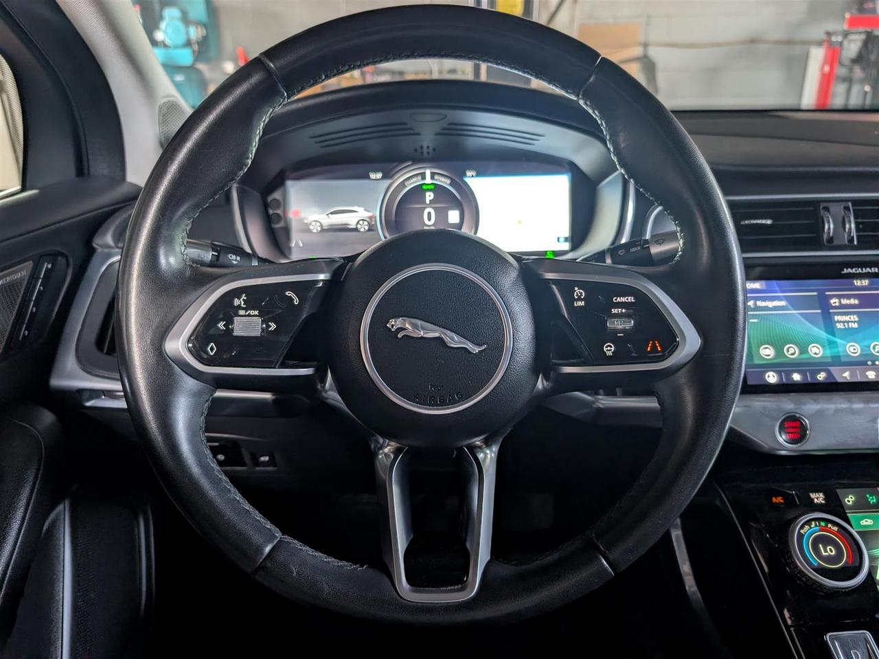 2019 Jaguar I-PACE S AWD EV400 - NAVI - PANO ROOF - TECH FEATS Photo