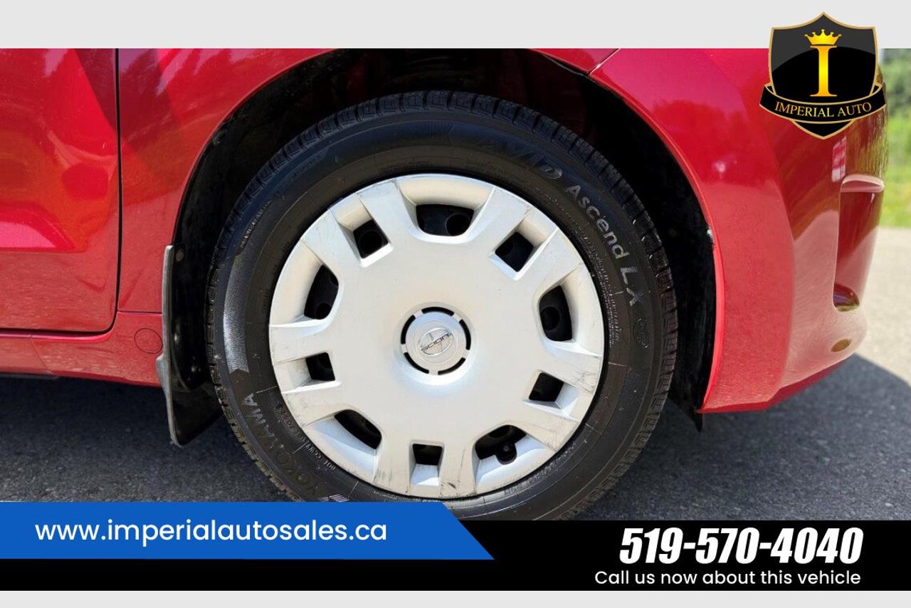 2011 Scion xD  Photo
