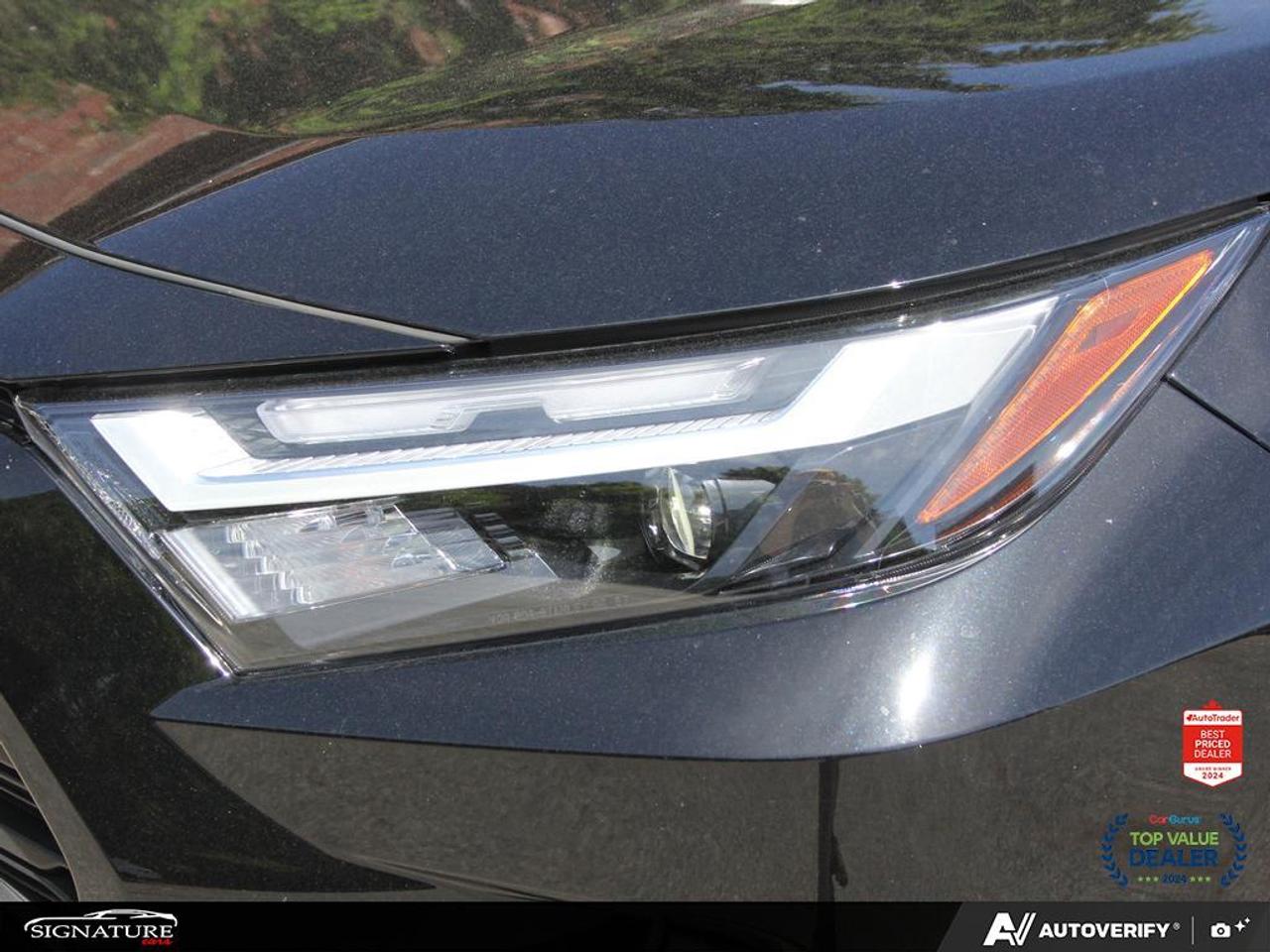 2025 Toyota RAV4 Hybrid XLE AWD No Accident Sunroof Carplay BSM Photo