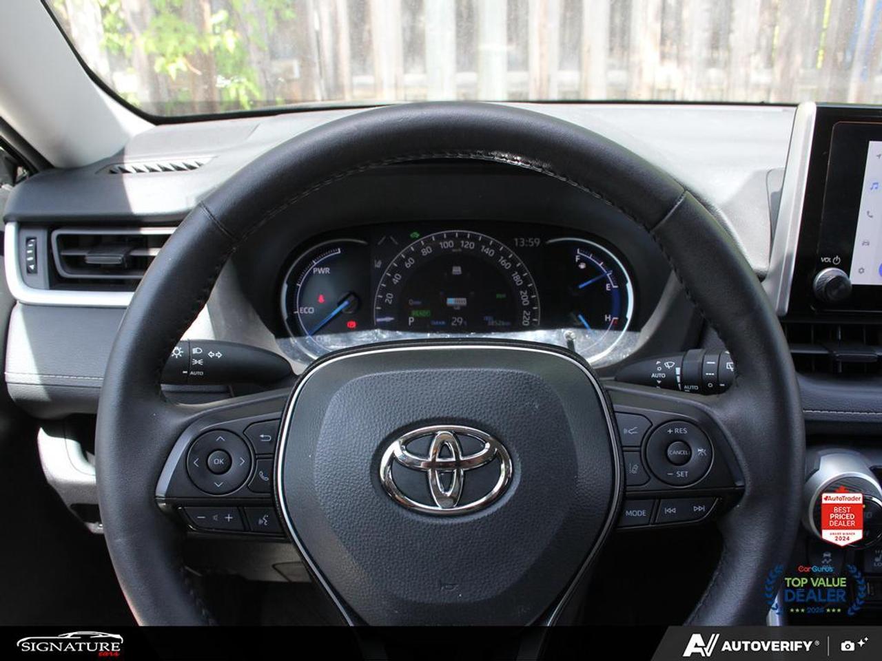 2025 Toyota RAV4 Hybrid XLE AWD No Accident Sunroof Carplay BSM Photo