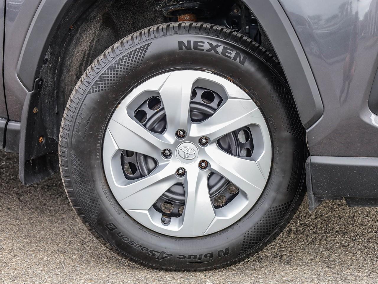 2024 Toyota RAV4 LE NO ACCIDENTS-HEATED CLOTH SEATS-LANE KEEP ASSIST-BACK UP CAMERA- Photo