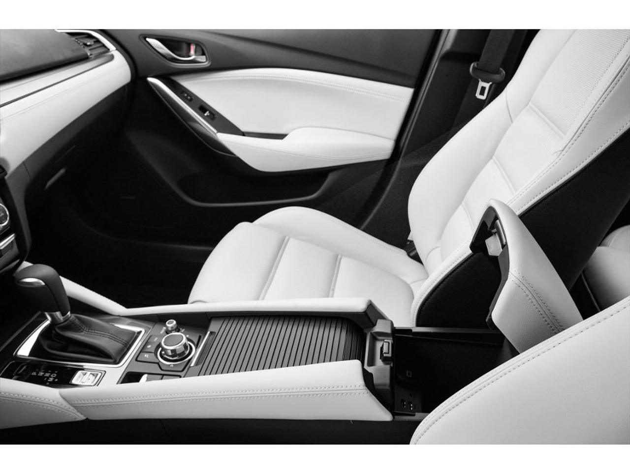 2017 Mazda MAZDA6 GT Photo