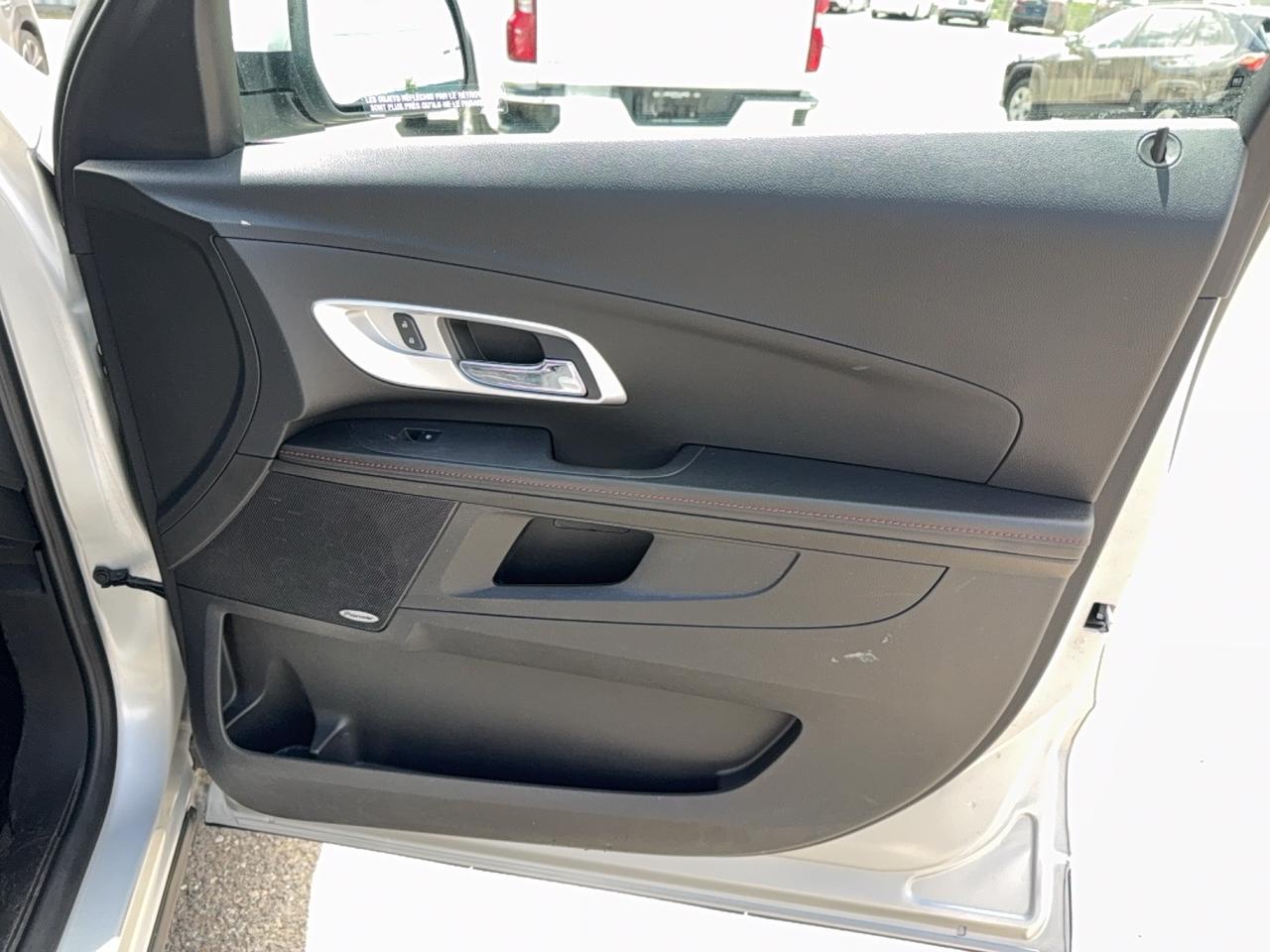 2015 Chevrolet Equinox LT Photo
