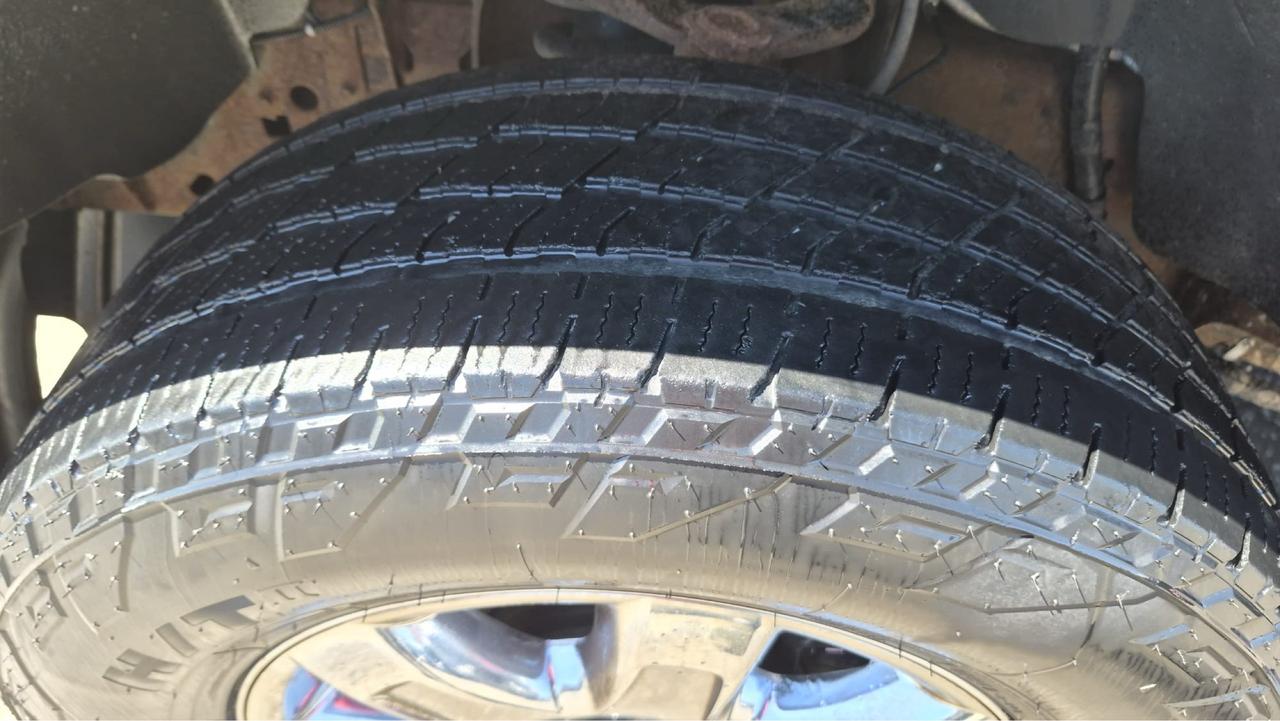 2013 Ford F-150 XTR, 4X4, V8, 5.0, CREW, RUNS WELL, AS IS SPECIAL Photo