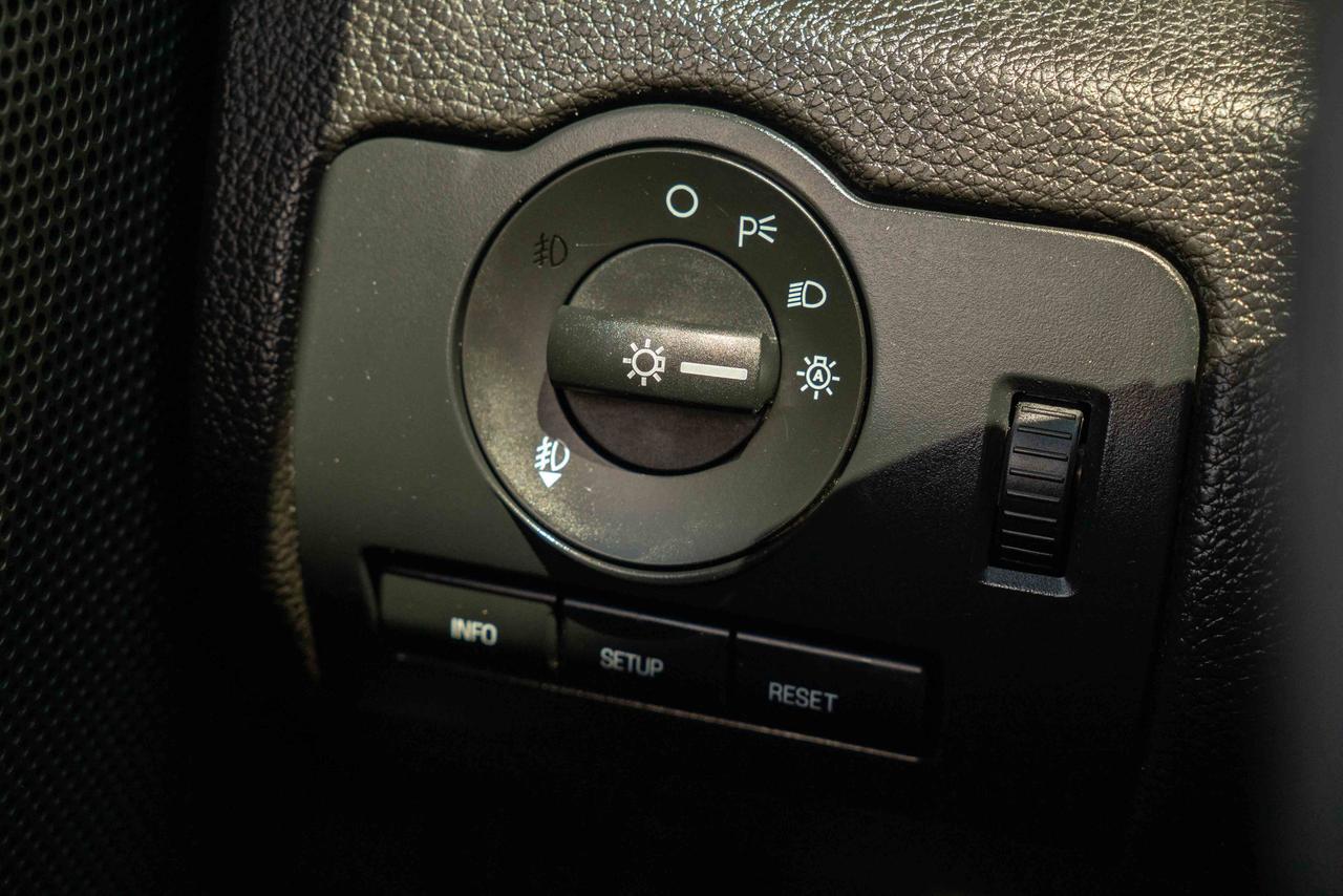 2010 Ford Mustang GT Photo
