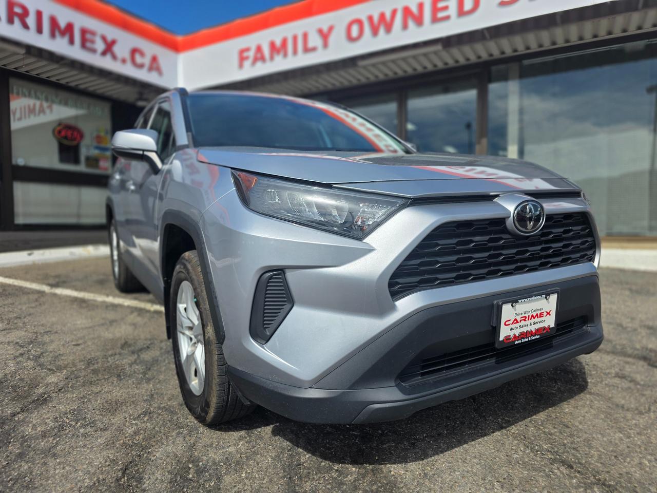 2019 Toyota RAV4 LE AWD | Dealer Serviced | Heated Seats | Backup Camera Photo