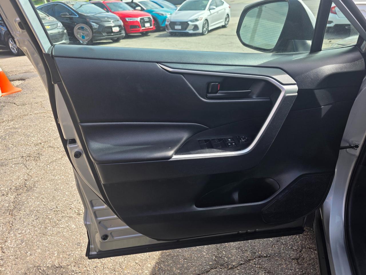 2019 Toyota RAV4 LE AWD | Dealer Serviced | Heated Seats | Backup Camera Photo