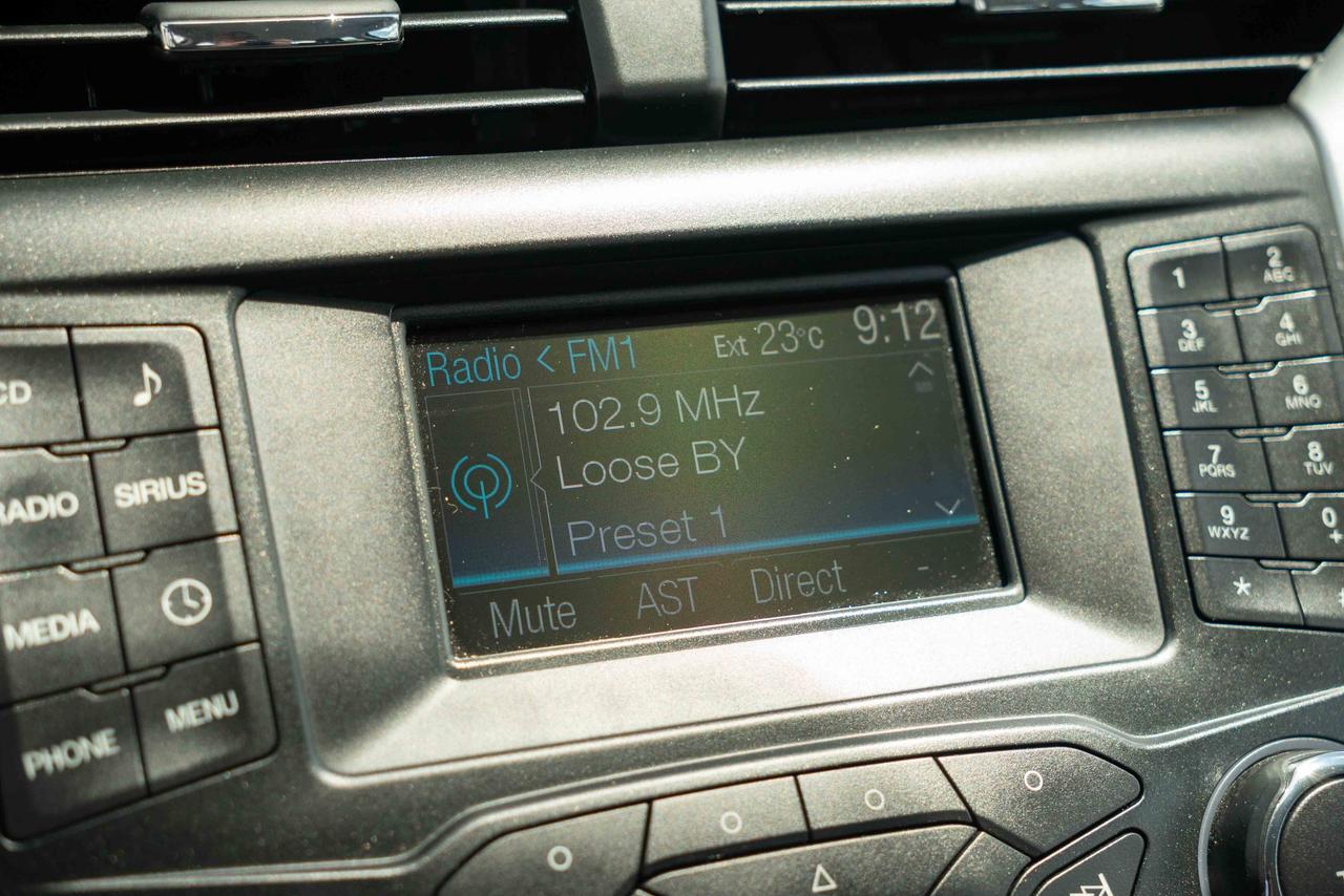 2014 Ford Fusion SE Photo