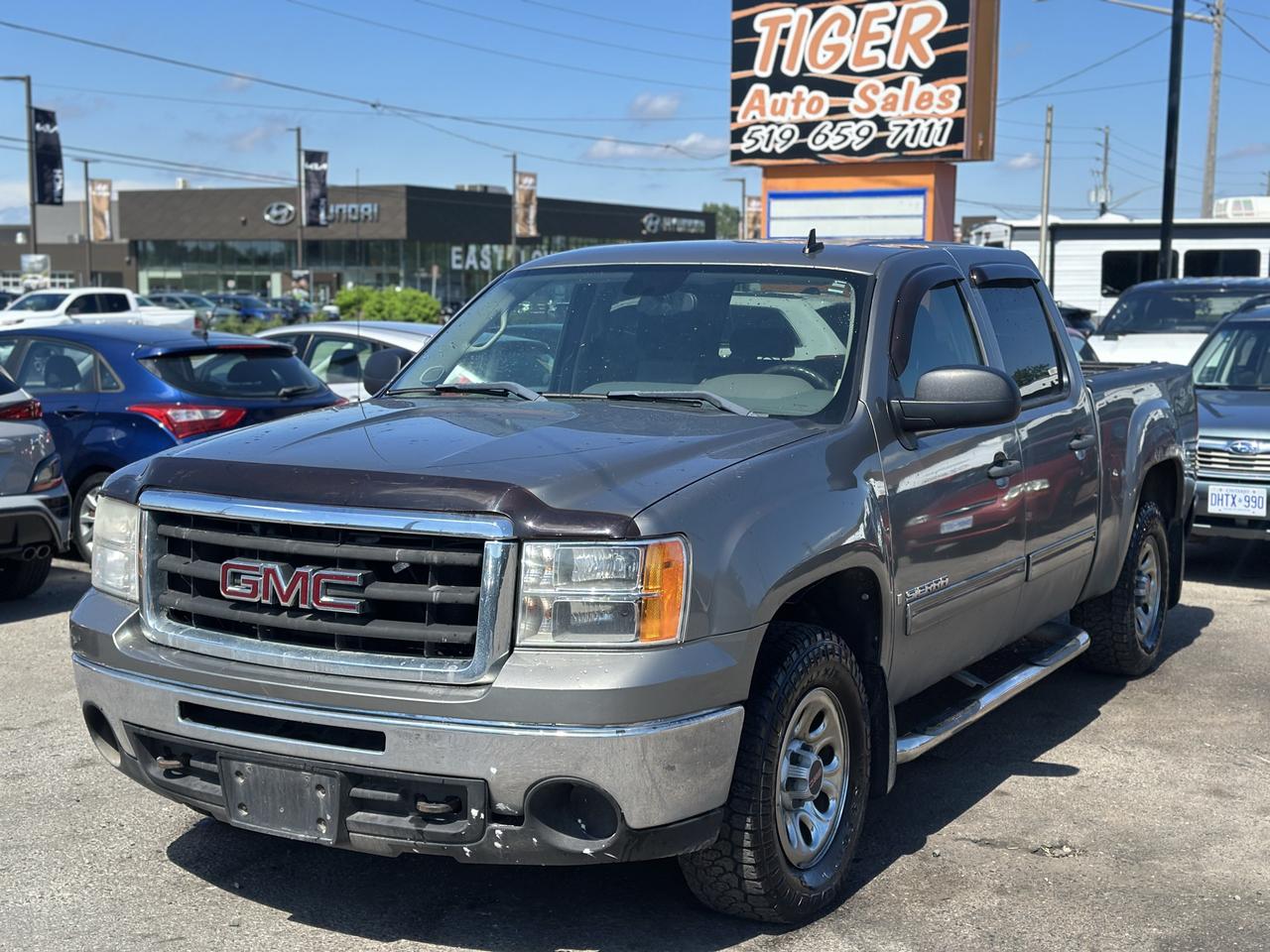 2009 GMC Sierra 1500 4X4, CREW CAB, TRANSMISSION NEEDS REPAIR, AS IS Photo