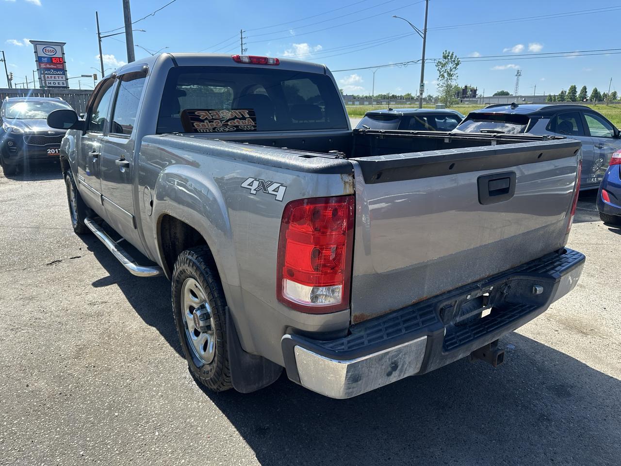 2009 GMC Sierra 1500 4X4, CREW CAB, TRANSMISSION NEEDS REPAIR, AS IS Photo2