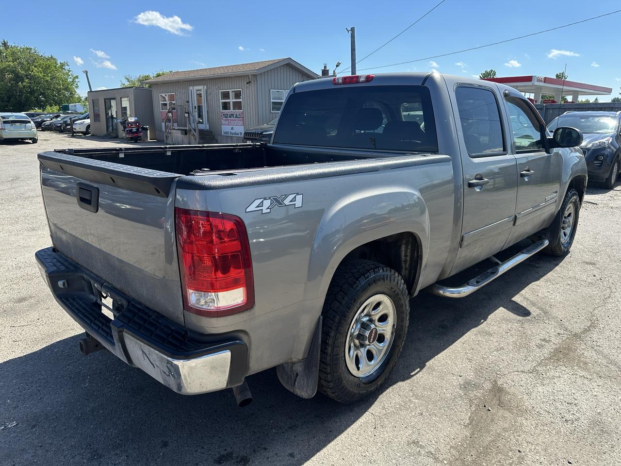 2009 GMC Sierra 1500 4X4, CREW CAB, TRANSMISSION NEEDS REPAIR, AS IS Photo