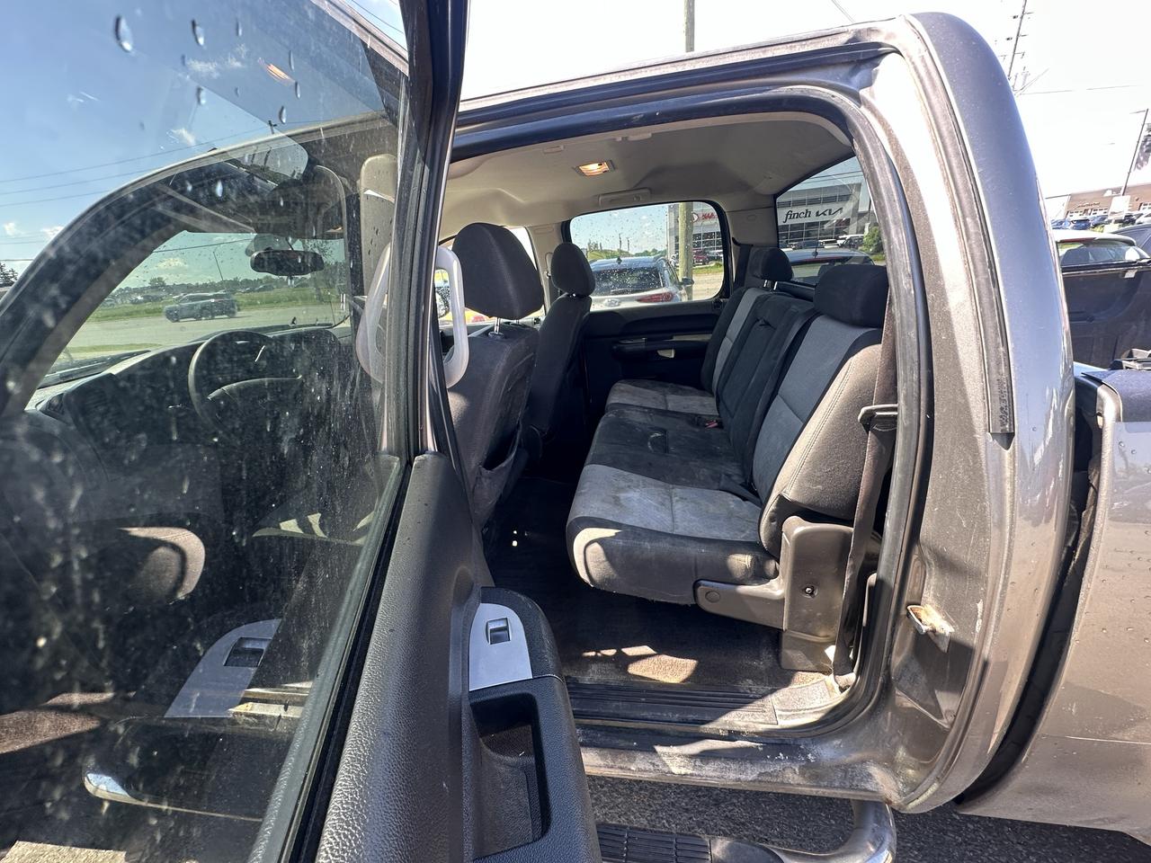 2009 GMC Sierra 1500 4X4, CREW CAB, TRANSMISSION NEEDS REPAIR, AS IS Photo