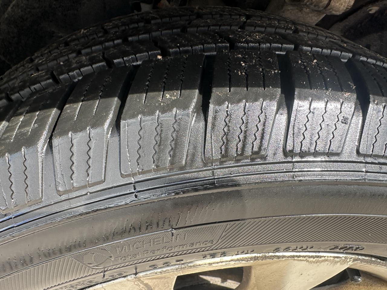 2013 BMW X5 35i, ENGINE NEEDS REPAIR, NO START, AS IS SPECIAL Photo