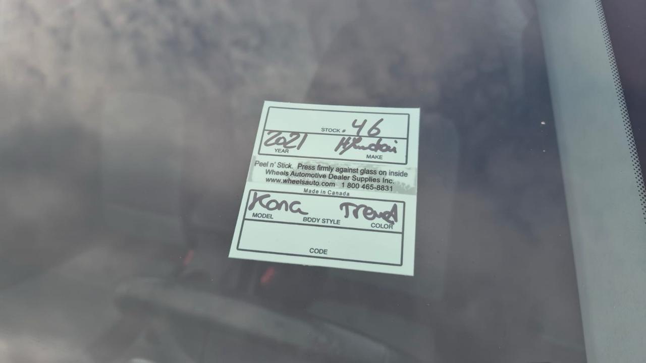 2021 Hyundai KONA TREND, ALLOYS, 2 SETS TIRES, ONLY 77KMS, CERTIFIED Photo