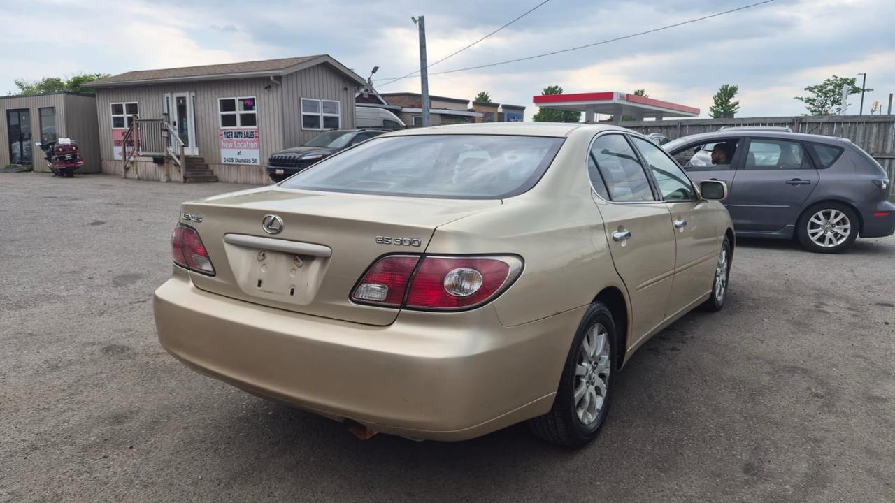 2002 Lexus ES 300 LEATHER, LOADED, RELIABLE, RUNS WELL, AS IS Photo