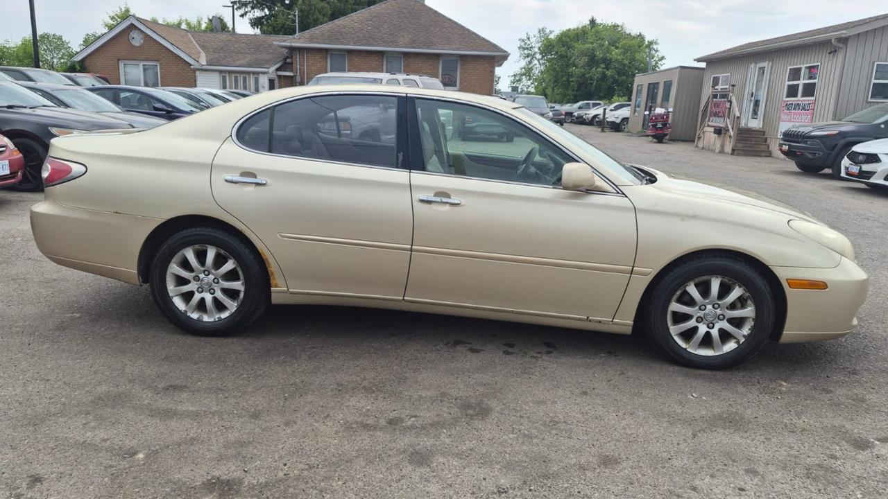 2002 Lexus ES 300 LEATHER, LOADED, RELIABLE, RUNS WELL, AS IS Photo