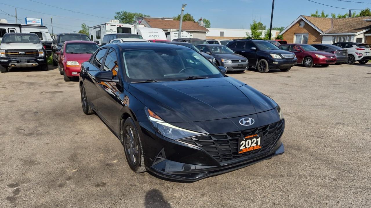 2021 Hyundai Elantra PREFERRED, AUTO, SEDAN, 4CYL, ONLY 129KMS, CERT Photo
