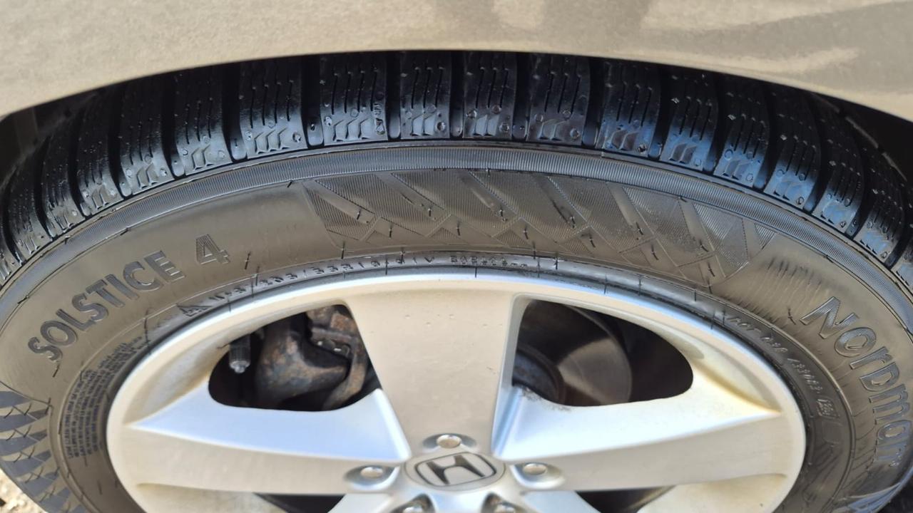 2008 Honda Civic LX, COUPE, AUTO, 4 CYL, RUNS WELL, AS IS Photo