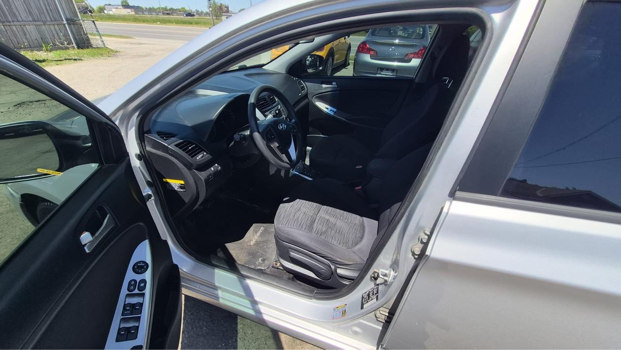 2016 Hyundai Accent HATCHBACK, AUTO, 4 CYL, RUNS WELL, CERTIFIED Photo