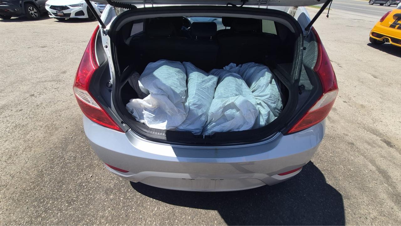 2016 Hyundai Accent HATCHBACK, AUTO, 4 CYL, RUNS WELL, CERTIFIED Photo