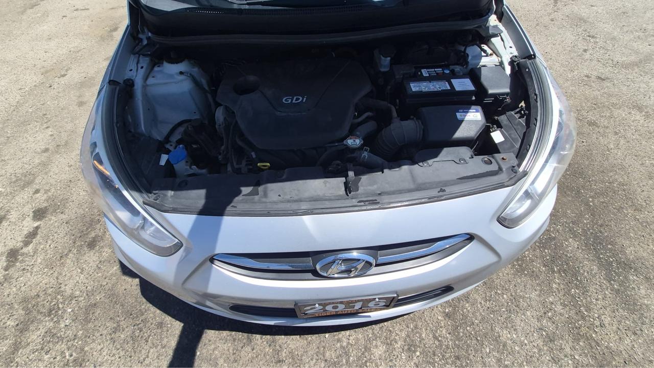 2016 Hyundai Accent HATCHBACK, AUTO, 4 CYL, RUNS WELL, CERTIFIED Photo