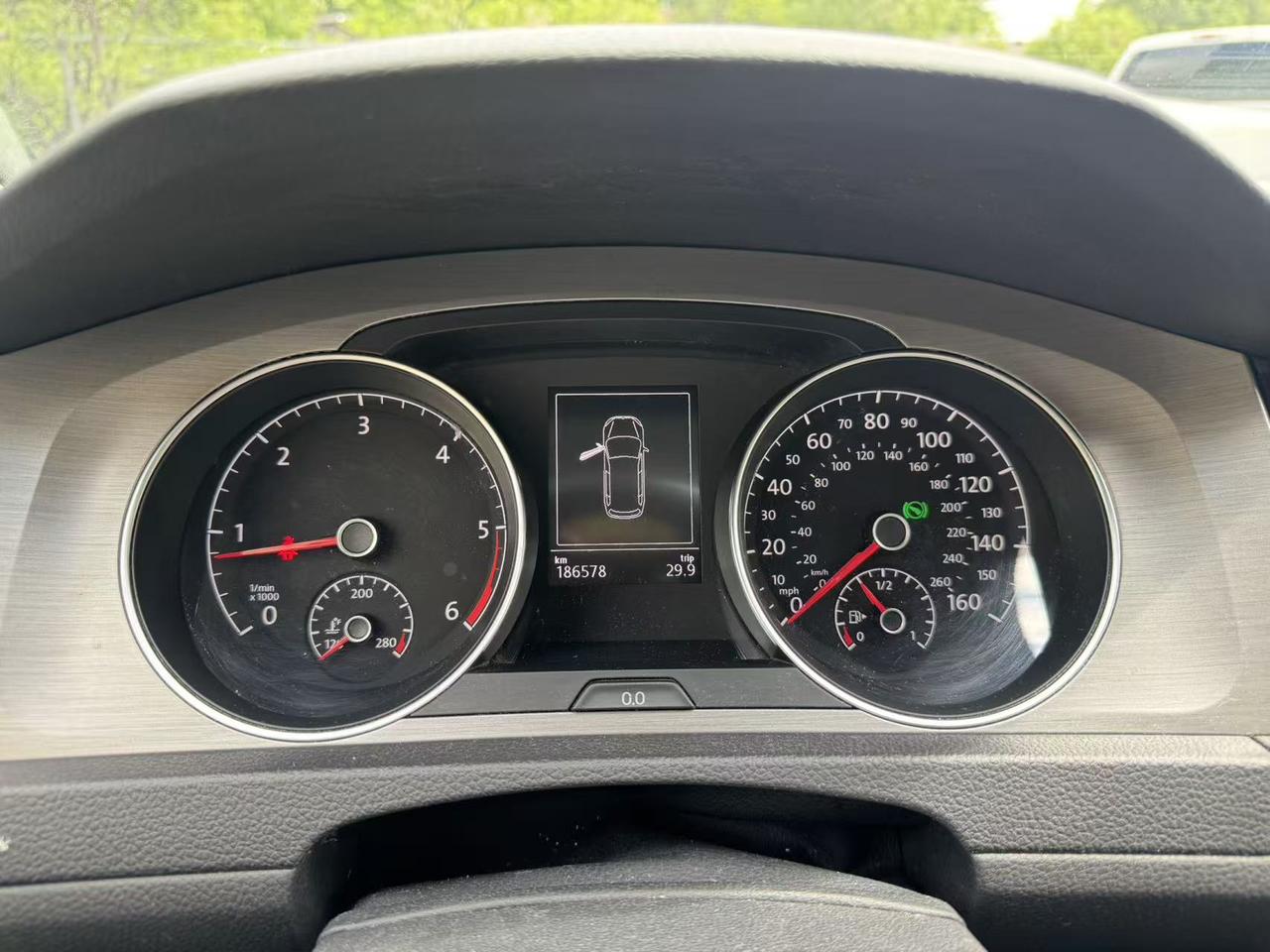 2015 Volkswagen Golf 4dr Auto 2.0 TDI Comfortline Photo