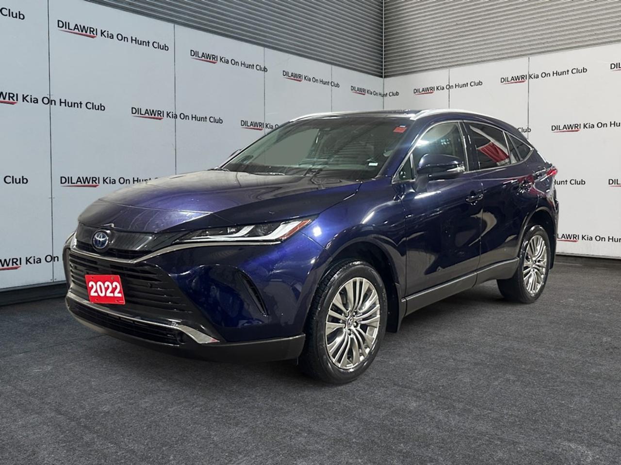 Used 2022 Toyota Venza XLE AWD for sale in Nepean, ON