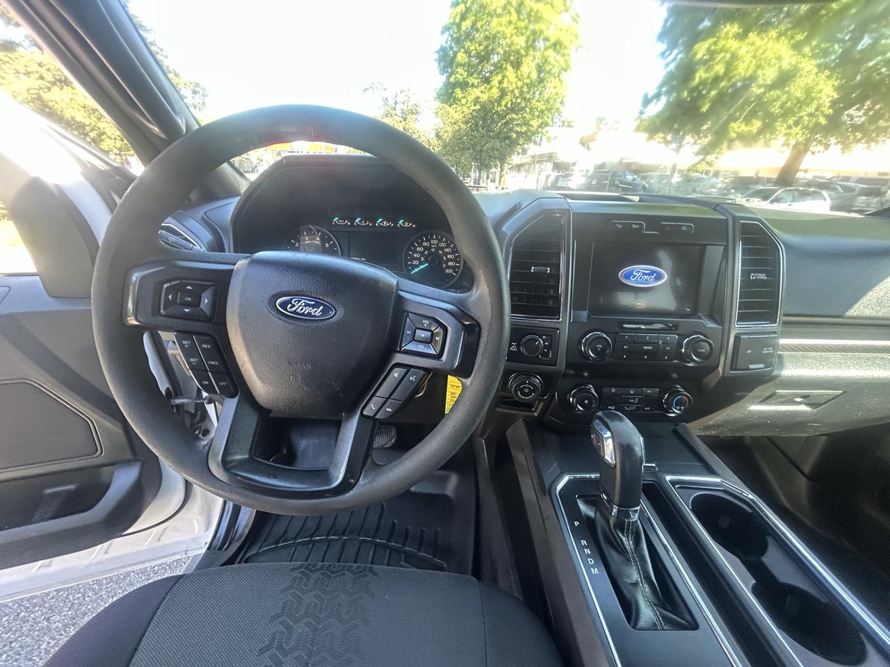 2020 Ford F-150 XLT Photo