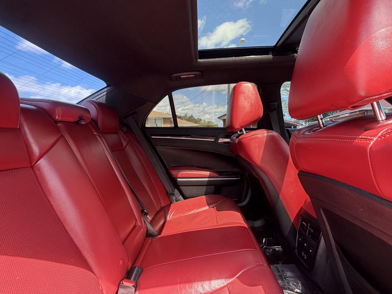 2021 Chrysler 300 300S AWD Photo