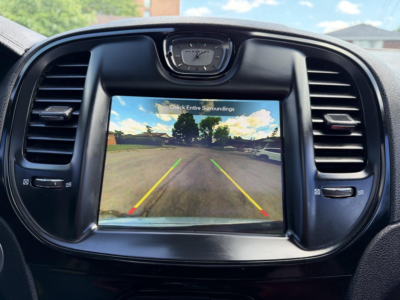 2021 Chrysler 300 300S AWD Photo