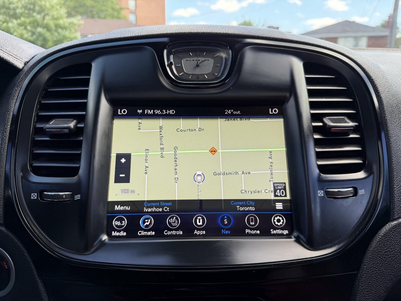 2021 Chrysler 300 300S AWD Photo