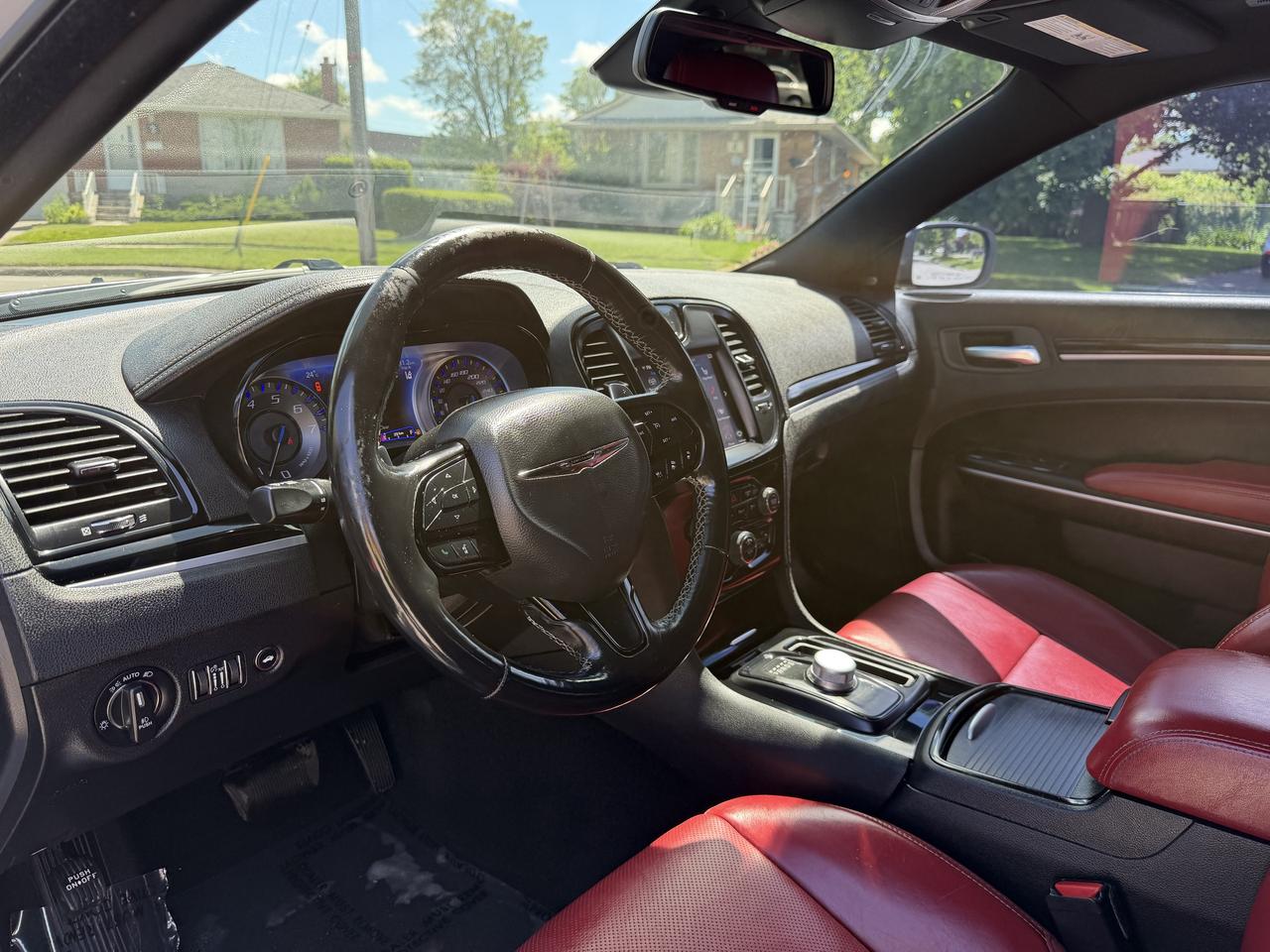 2021 Chrysler 300 300S AWD Photo