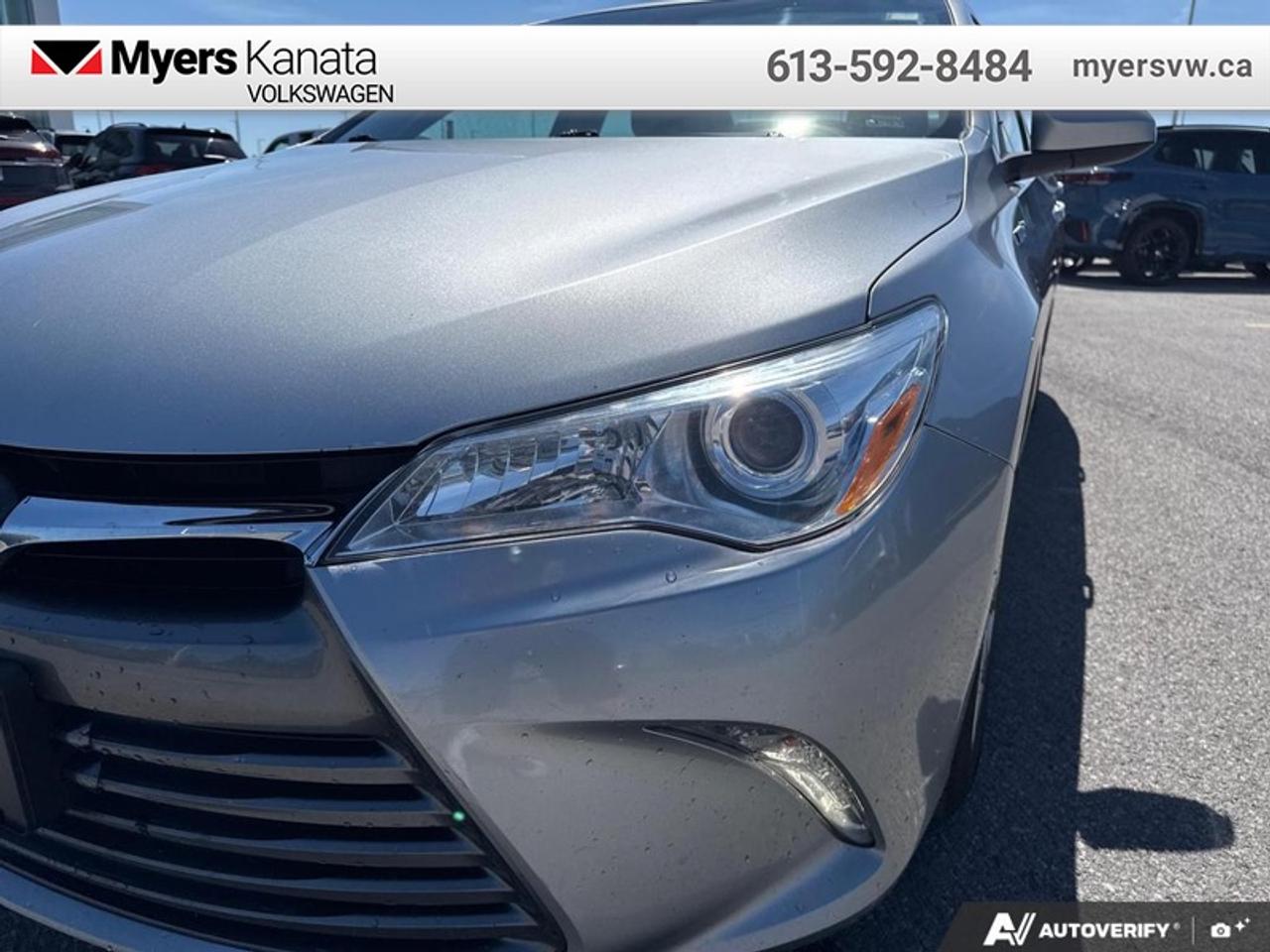2017 Toyota Camry HYBRID XLE  - Navigation -  Sunroof Photo