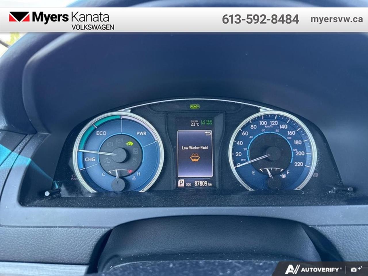 2017 Toyota Camry HYBRID XLE  - Navigation -  Sunroof Photo