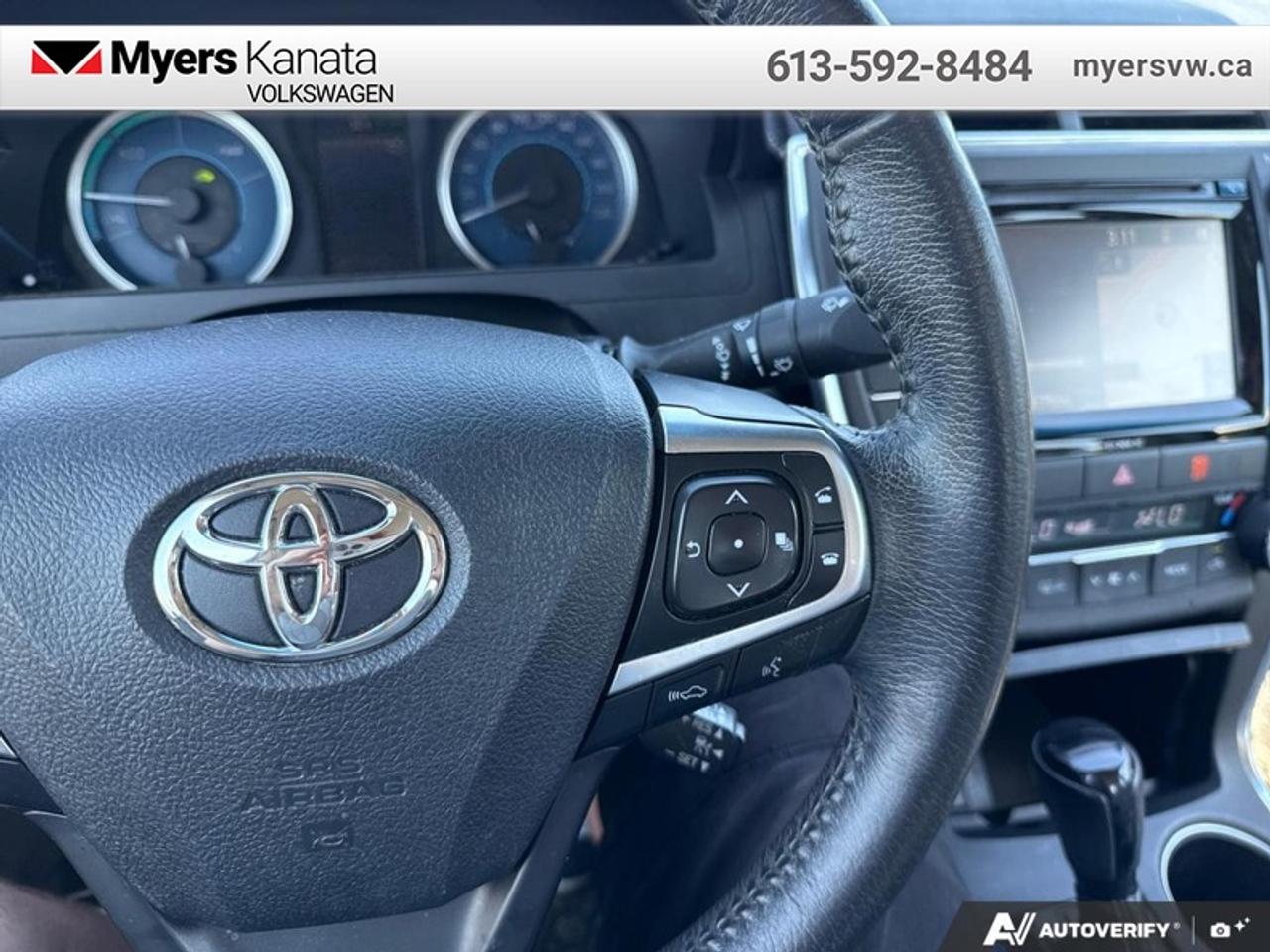 2017 Toyota Camry HYBRID XLE  - Navigation -  Sunroof Photo