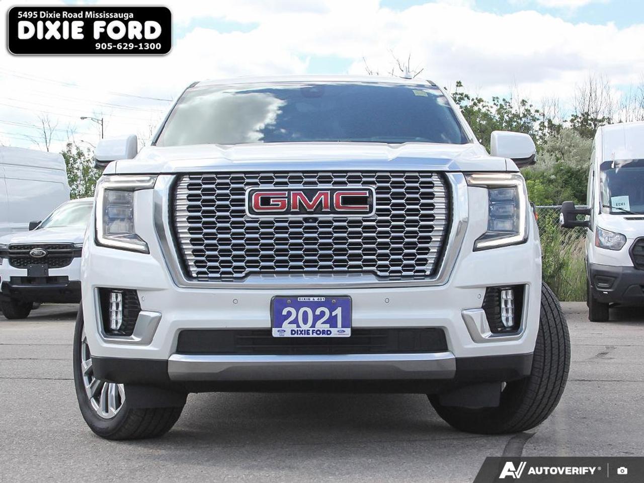 2021 GMC Yukon XL Denali Photo