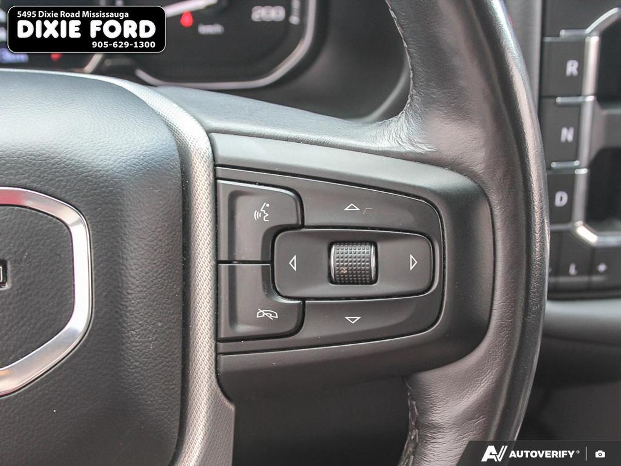 2021 GMC Yukon XL Denali Photo