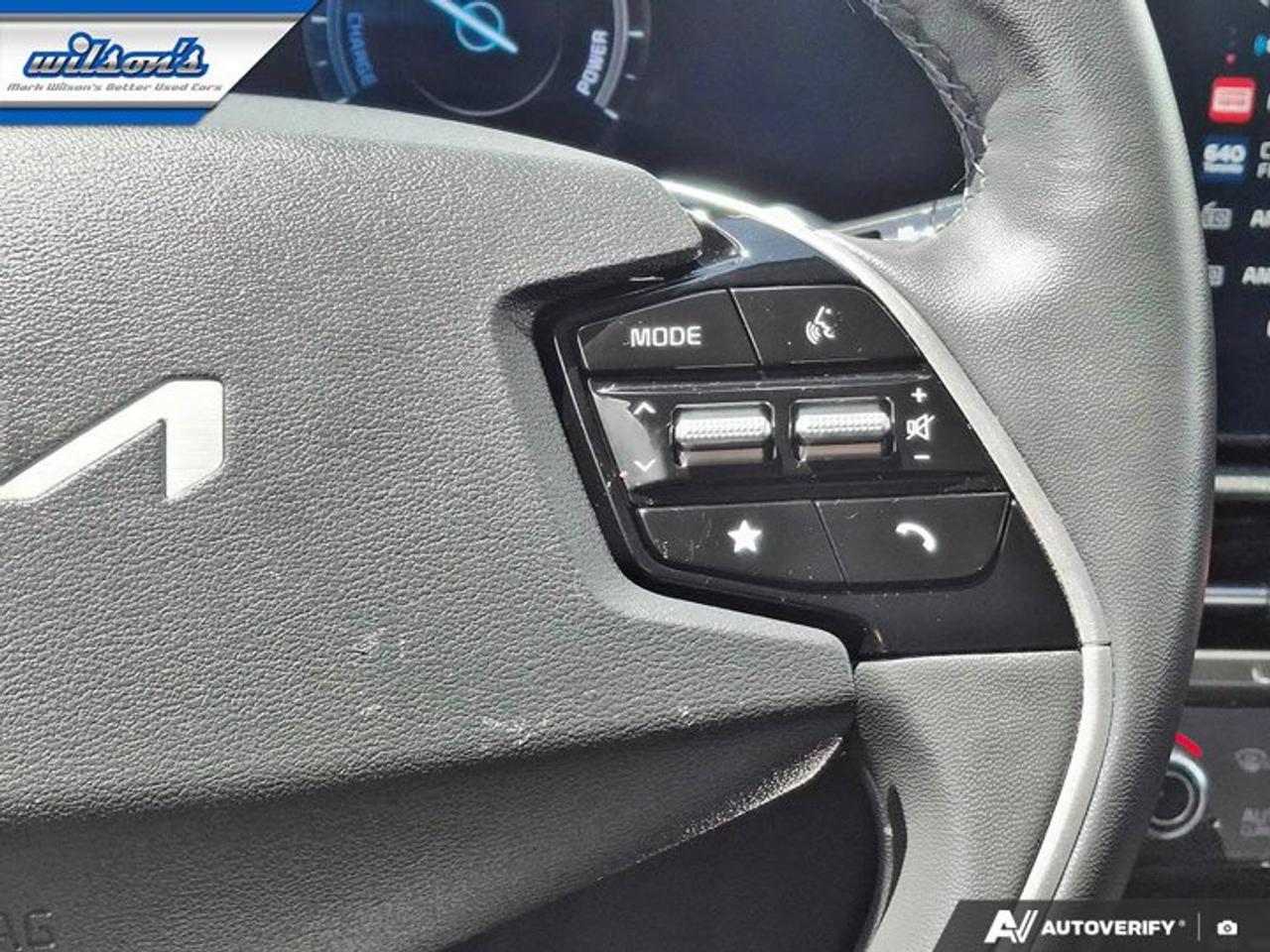 2023 Kia NIRO SX | Leather | Sunroof | Heated + Cooled Seats | Heated Steering | Harman Kardon | and More ! Photo