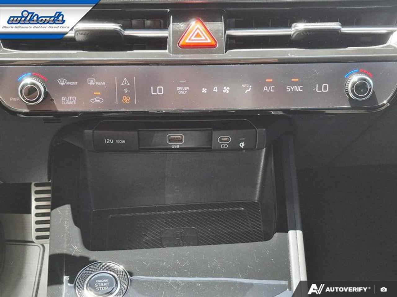 2023 Kia NIRO SX | Leather | Sunroof | Heated + Cooled Seats | Heated Steering | Harman Kardon | and More ! Photo