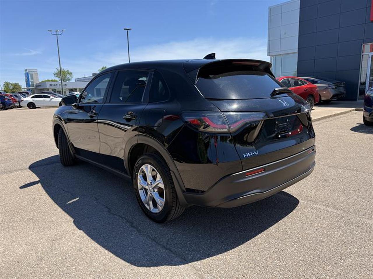 2023 Honda HR-V LX 4WD Photo