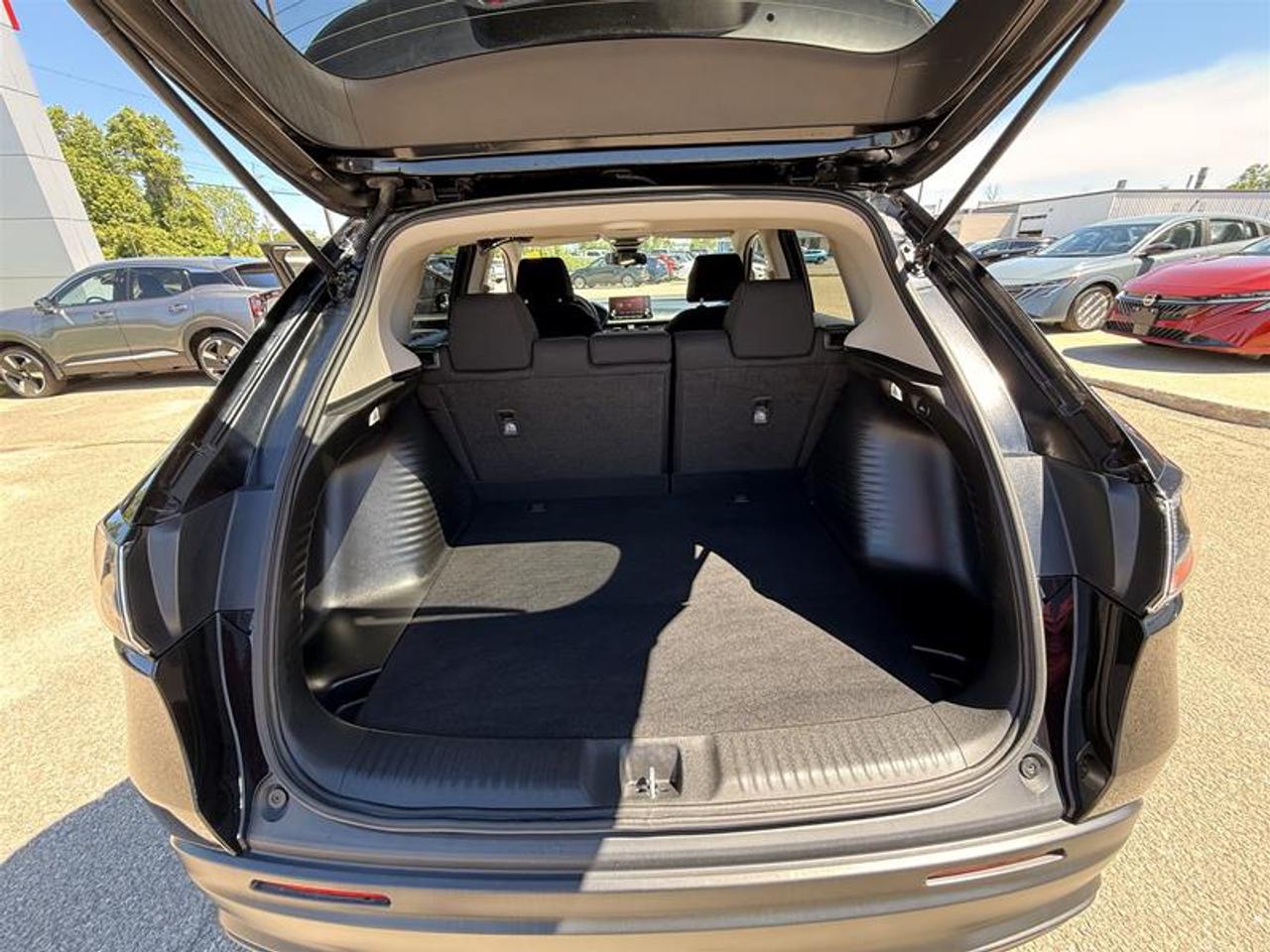 2023 Honda HR-V LX 4WD Photo