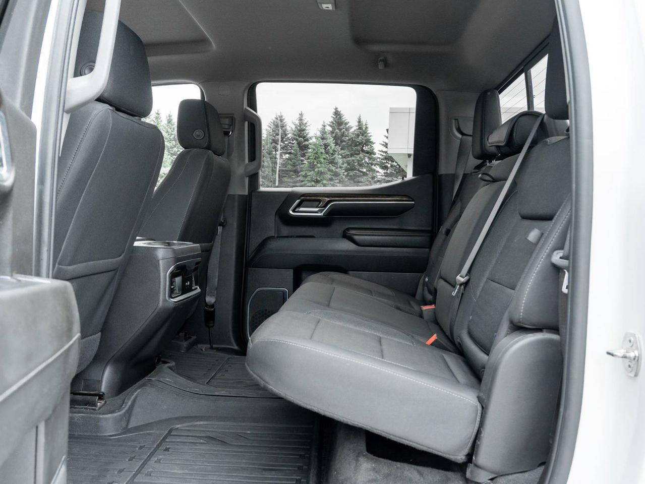 2024 GMC Sierra 1500 ELEVATION Photo