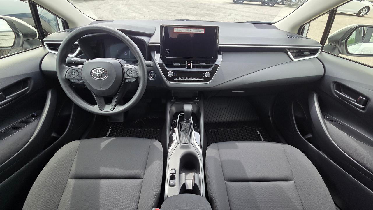 2026 Toyota Corolla Hybrid LE Photo